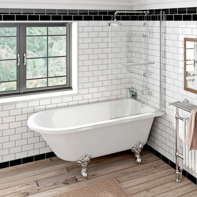10 Tips for Designing Small Bathrooms
